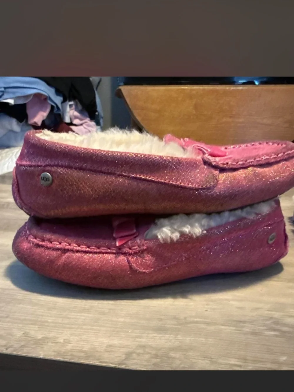 UGG Pink Girls Bow Moccasin Slippers